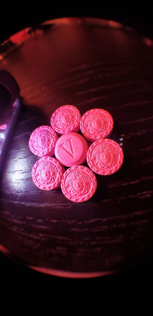 Pink versace's with 200mg mdma - Image 2